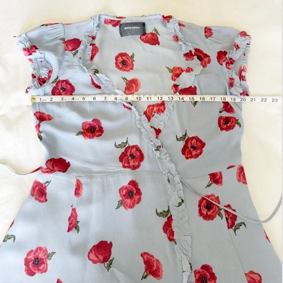 Reformation Garnet Wrap Floral Print Mini Dress Size: Large - Picture 8 of 9